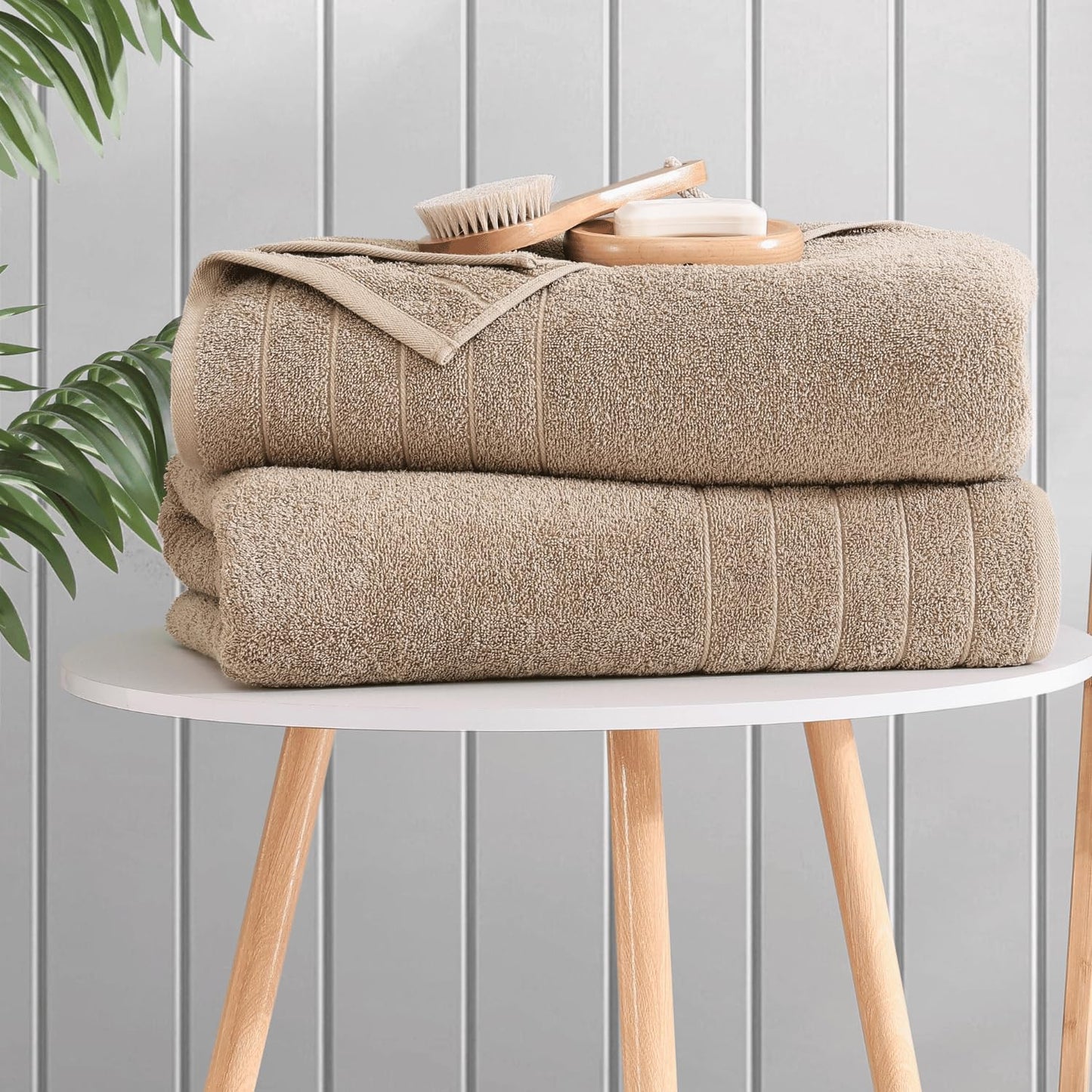 Casa Platino 100% Cotton 2 Pack Bath Towels (30"x60") - Ring Spun Cotton - Large Towels for Bathroom - Quick Drying, Highly Soft & Absorbent Shower Towel Set - Hotel & Spa Quality - White Towel Set