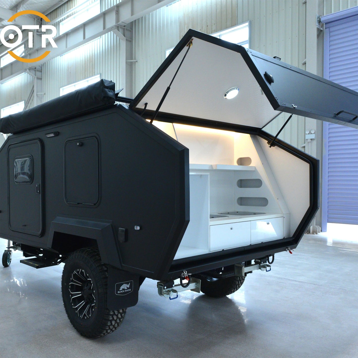 Luxury Mini RV Sprinter Van Kit with Interiors China's Luxury Camping Car Overland OTR Camper Trailer for Road RVs & Campers
