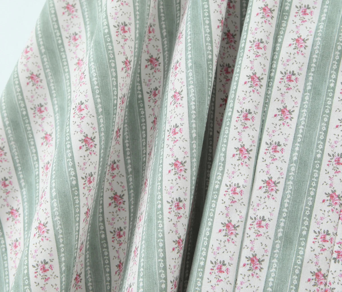 YENKYE Green Striped Floral Print Sexy Spaghetti Straps Dresses Women Elegant A-line Midi Vacation Party Dresses Summer Robe