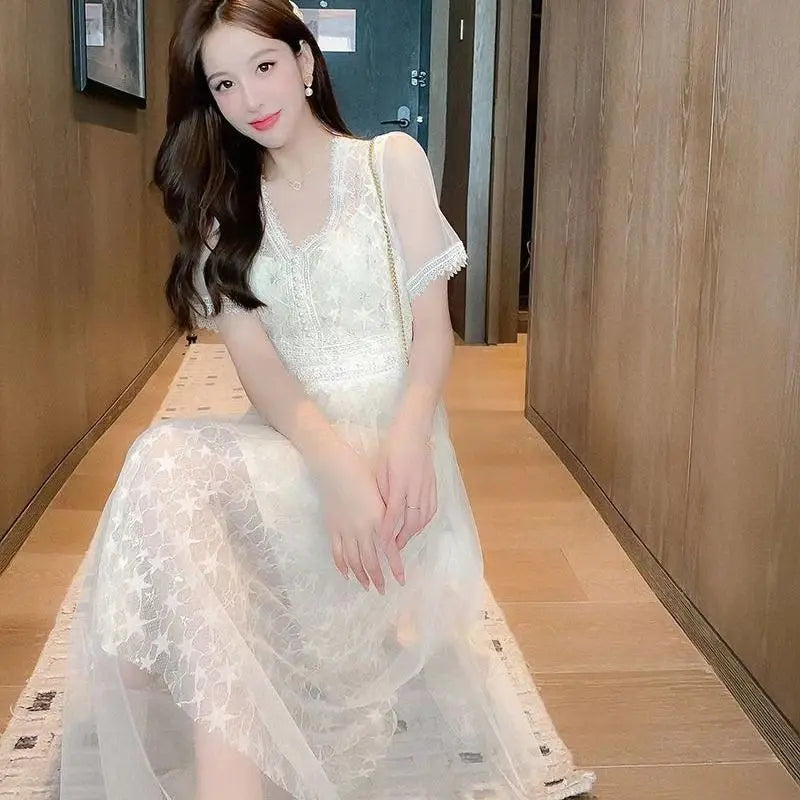 Autumn New Korean Edition Fairy Style Dress Women's Solid V-neck Button Gauze Lace Long Sleeves Wrap Waist Slim A-line Dresses