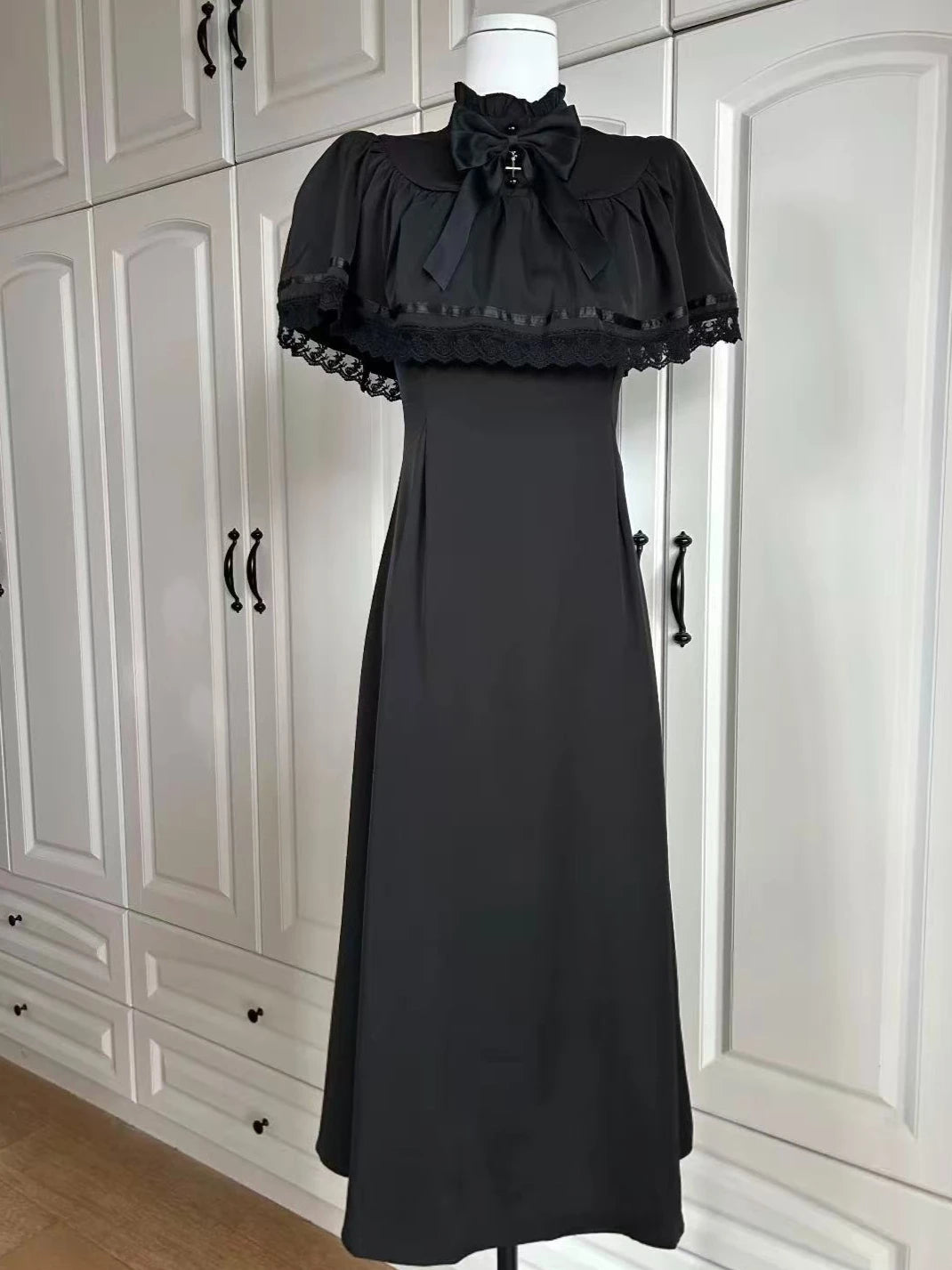 2025 Autumn New Women's Midi Dress French Vintage Lace Evening Gown Romantic Fairy Princess Style Elegant Party Formal Wear