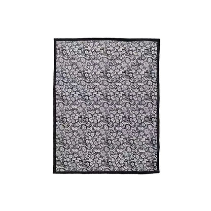 DIY Coloring Washable Fleece Throw Blanket, a Soft and Cozy Art Project Suitable for Both Kids and Adults