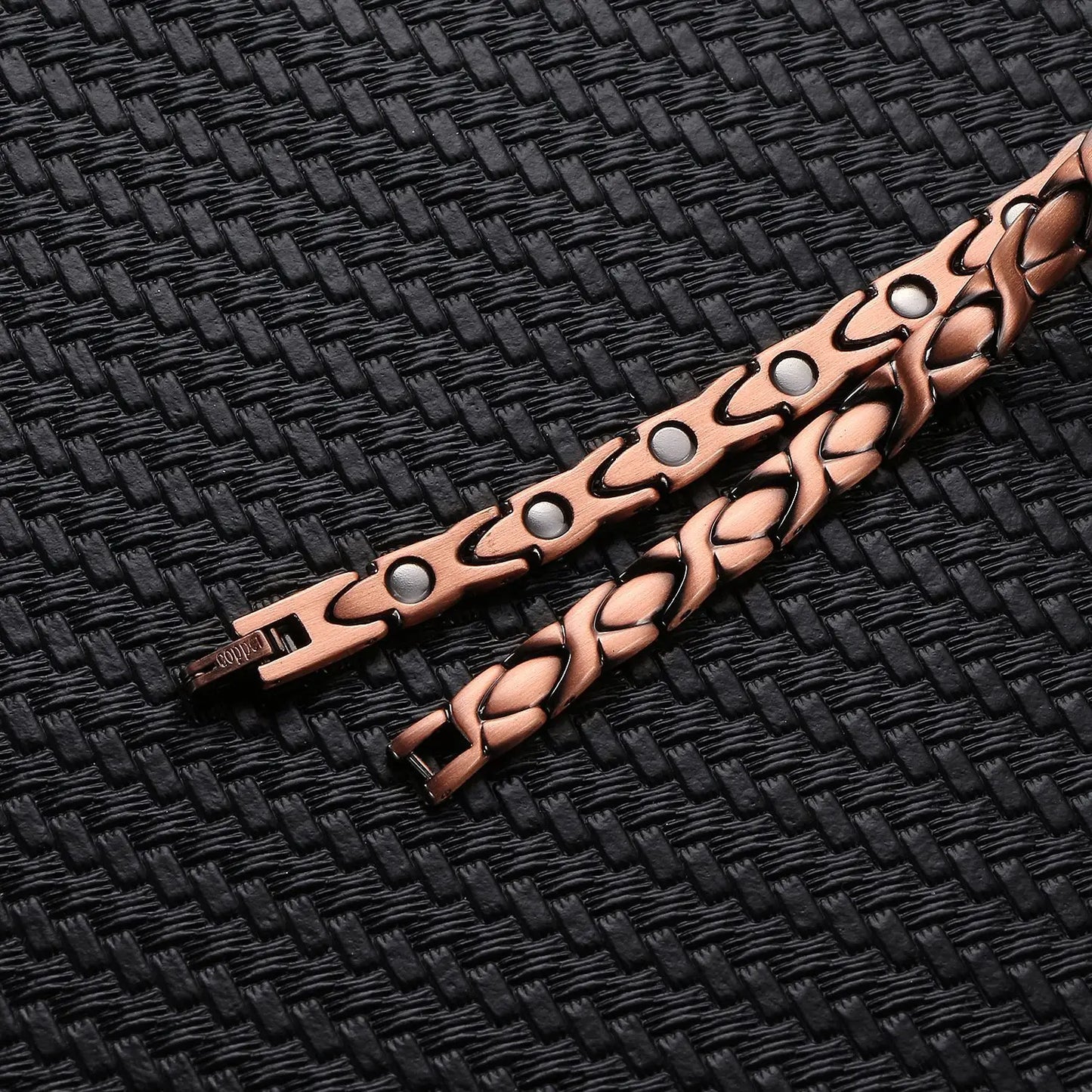 ARADOO Copper Bracelets for Women 99.9% Pure Copper Magnetic Adjustable Wristban