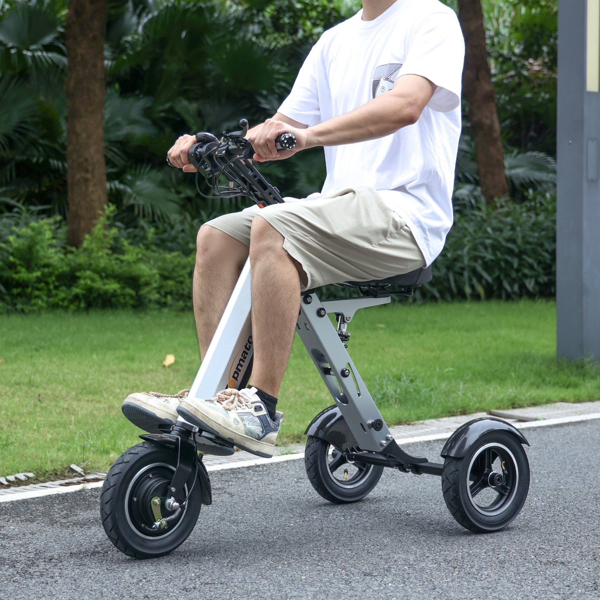 Topmate 10-inch 3 Wheel Foldable Mobility Scooter with Seat 36V