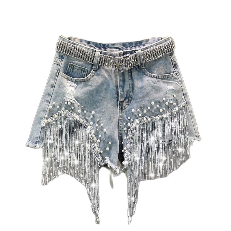 Short en jean à pampilles et perles